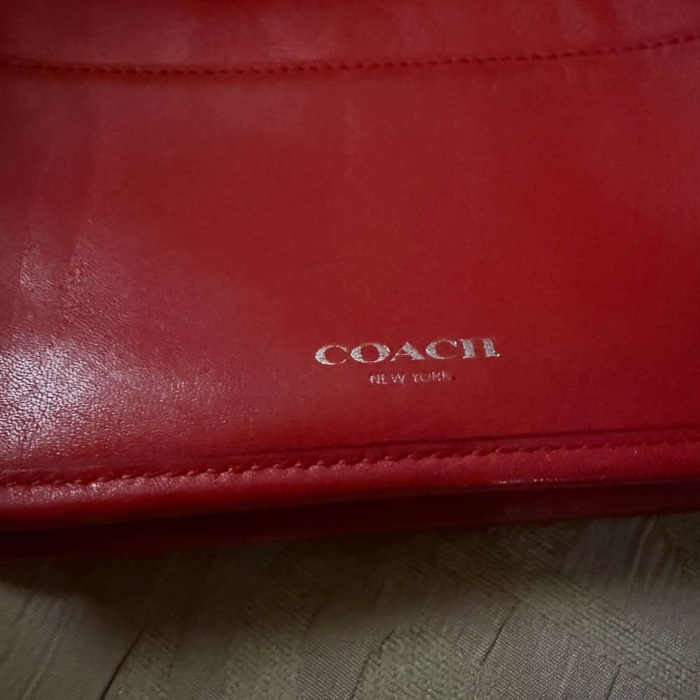 Coach legacy 19914 Leather Crossbody Bag Watermelon Boho Y2K preowned - Picture 4 of 16